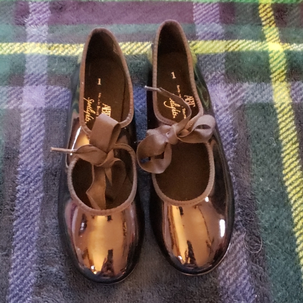 American Ballet Theater Spotlight sz 1 Tap Shoes